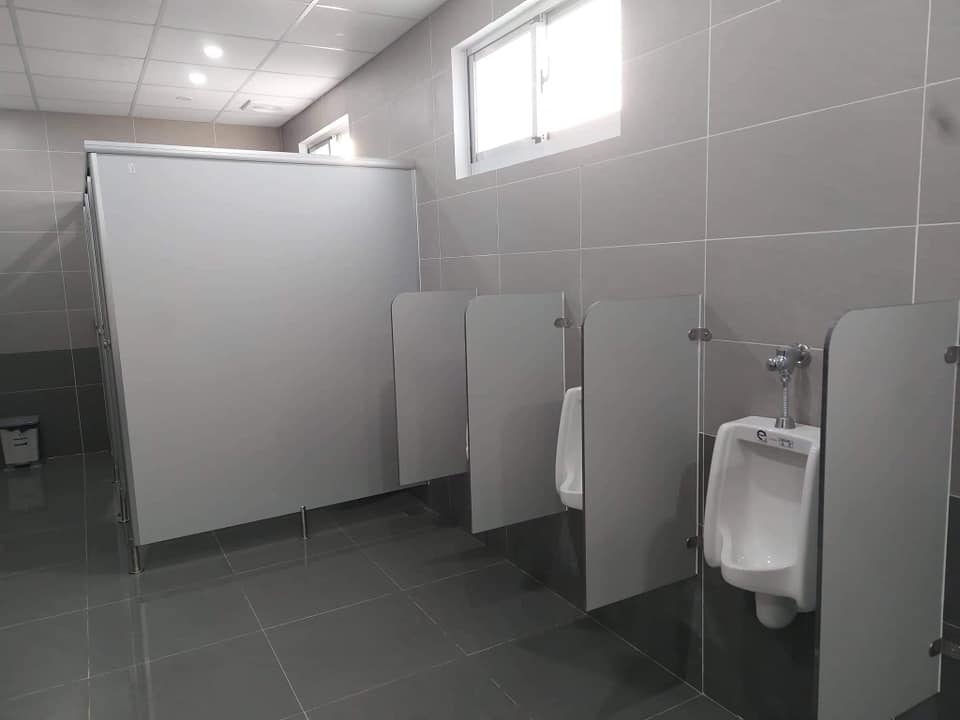 thi công vách ngăn vệ sinh quảng ngãi